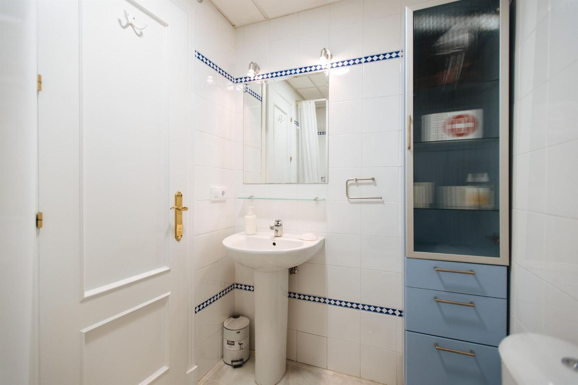 El Refugio De San Luis Con Parking Opcional Apartment Seville Exterior photo